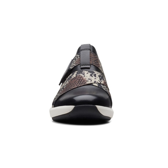 NWT Unstructured by Clarks Women’s Un Rio Strap Suede Shoes Black Snake 8.5 - Picture 3 of 15